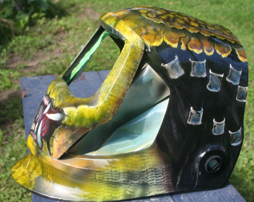 Predator snakeskin welding helmet photo 2